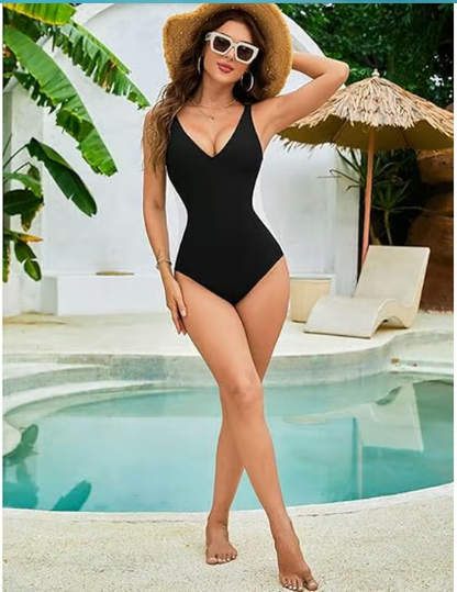 💃2025 new illusionswimsuit, Slim waist, Plunge-Neck, Tummy Control